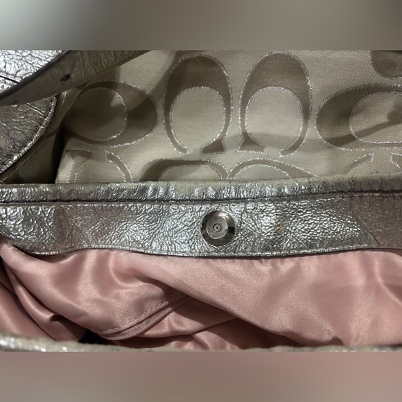 Coach Signature Metallic Silver Hobo Shoulder Bag Purse B1225-15731 Pink Lining - Picture 14 of 14